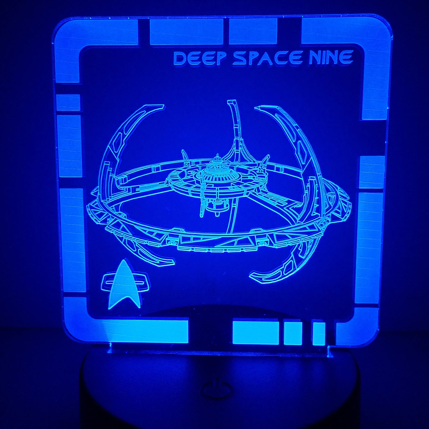Deep Space Nine  - Plaque LED