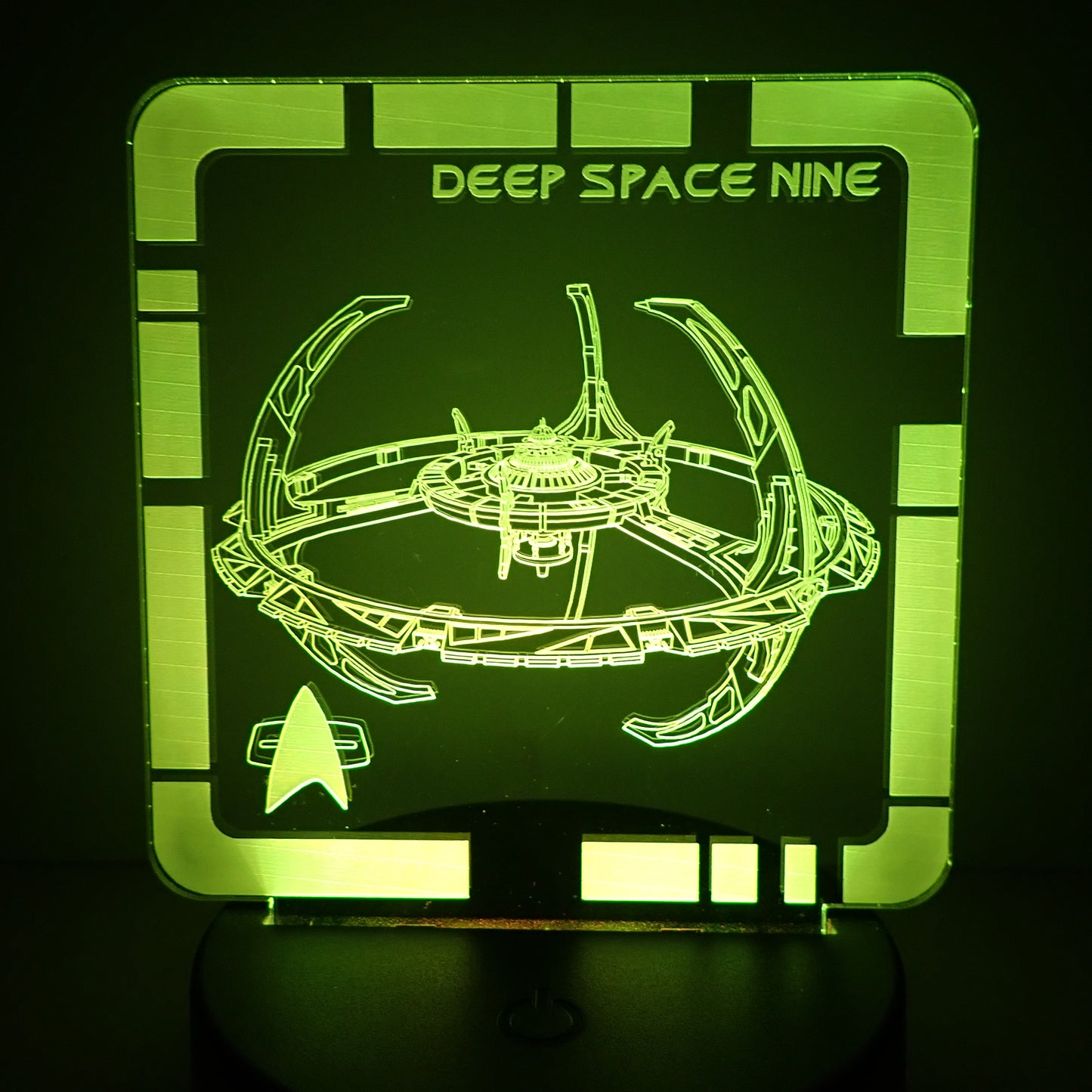 Deep Space Nine  - Plaque LED