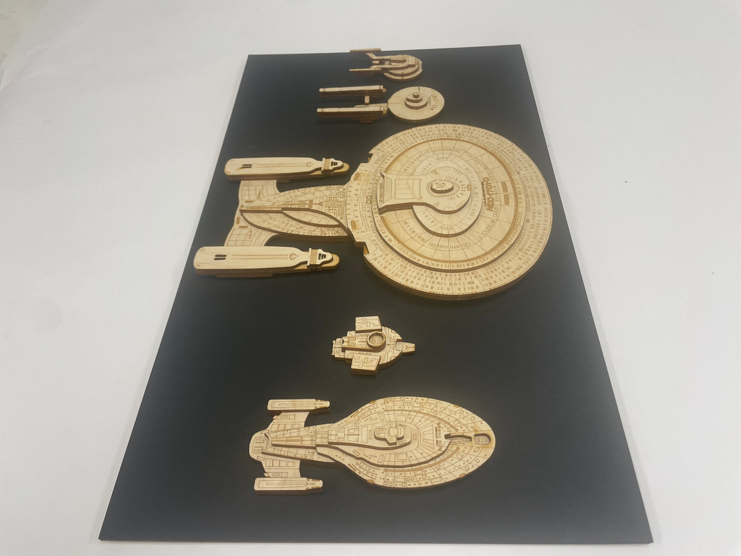 Hero Starship Model - Classic Trek