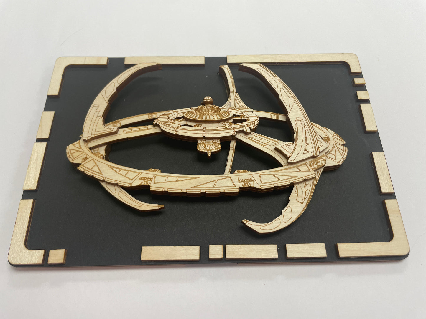 Deep Space Nine - Wood Plaque