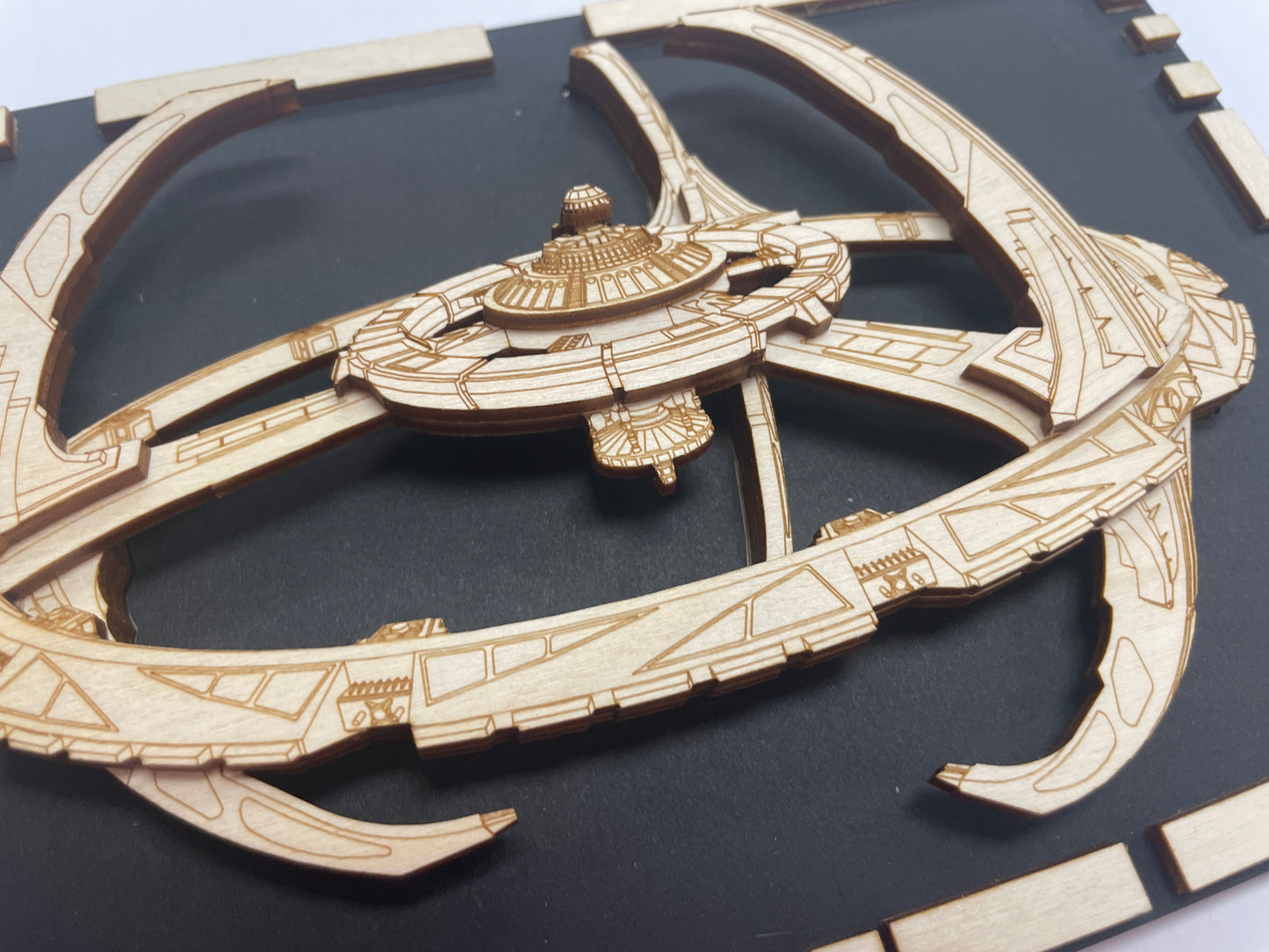 Deep Space Nine - Wood Plaque