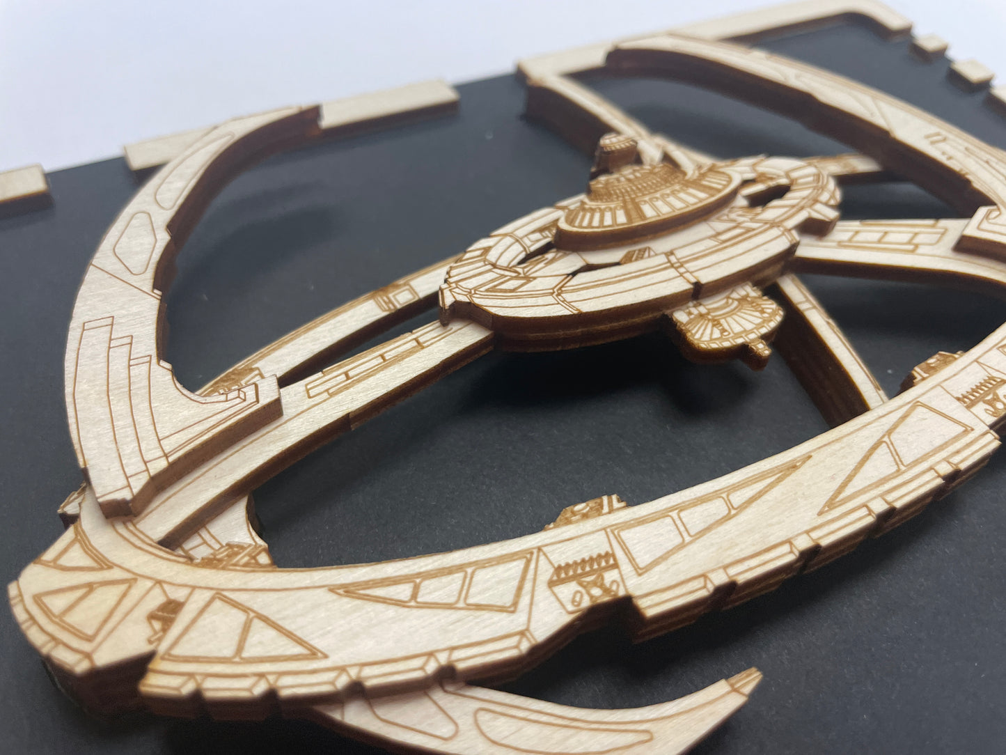 Deep Space Nine - Wood Plaque