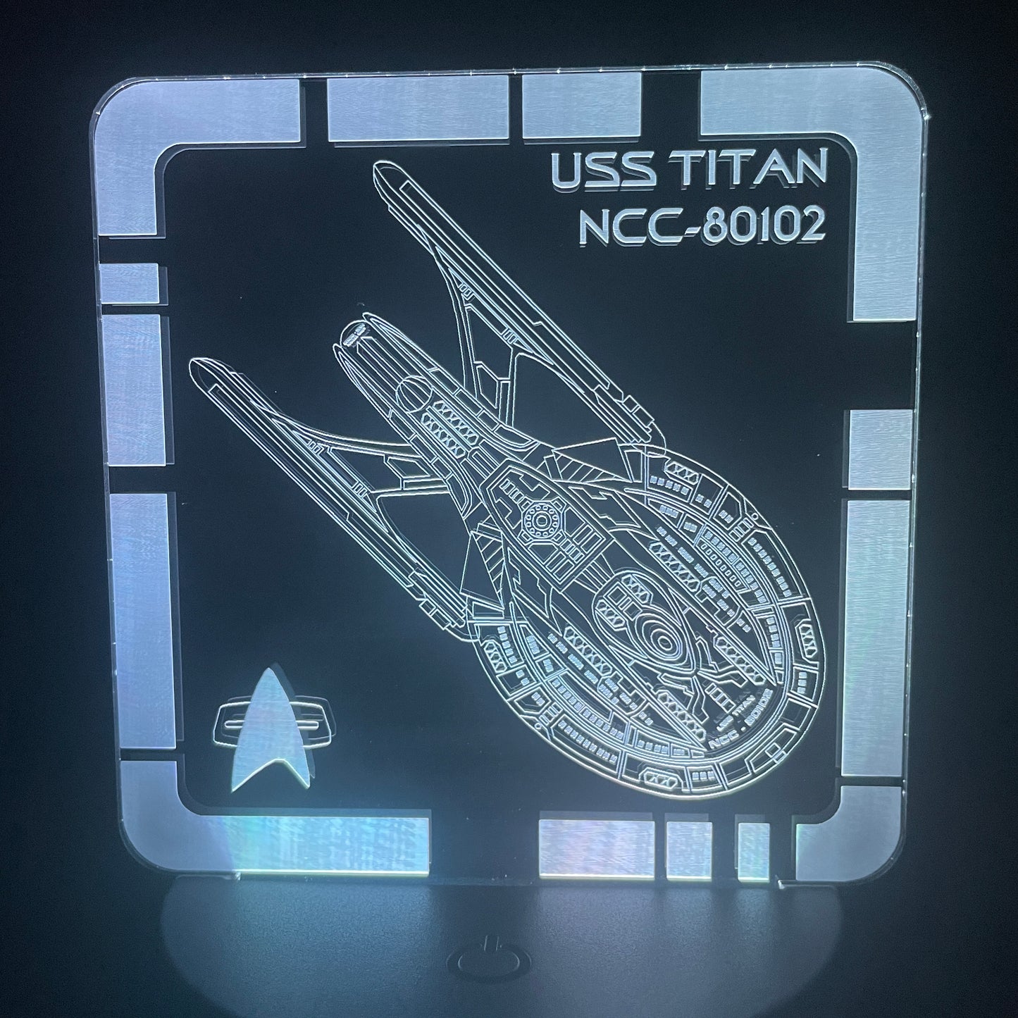 USS Titan - Plaque LED