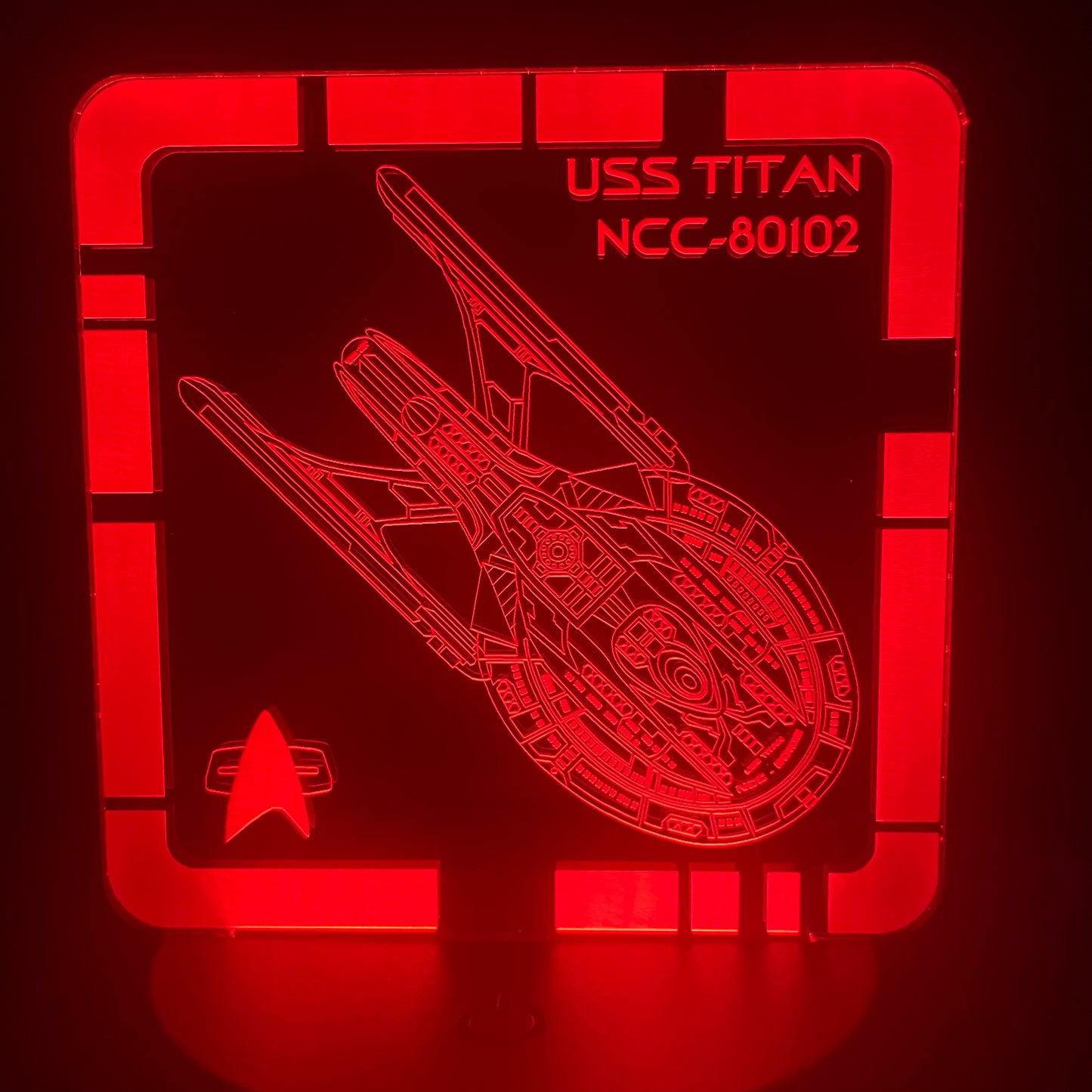 USS Titan - Plaque LED