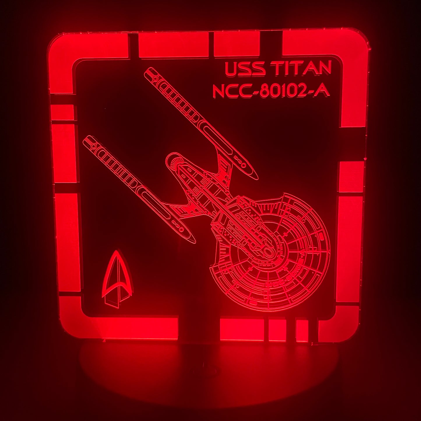 USS Titan-A - Plaque LED