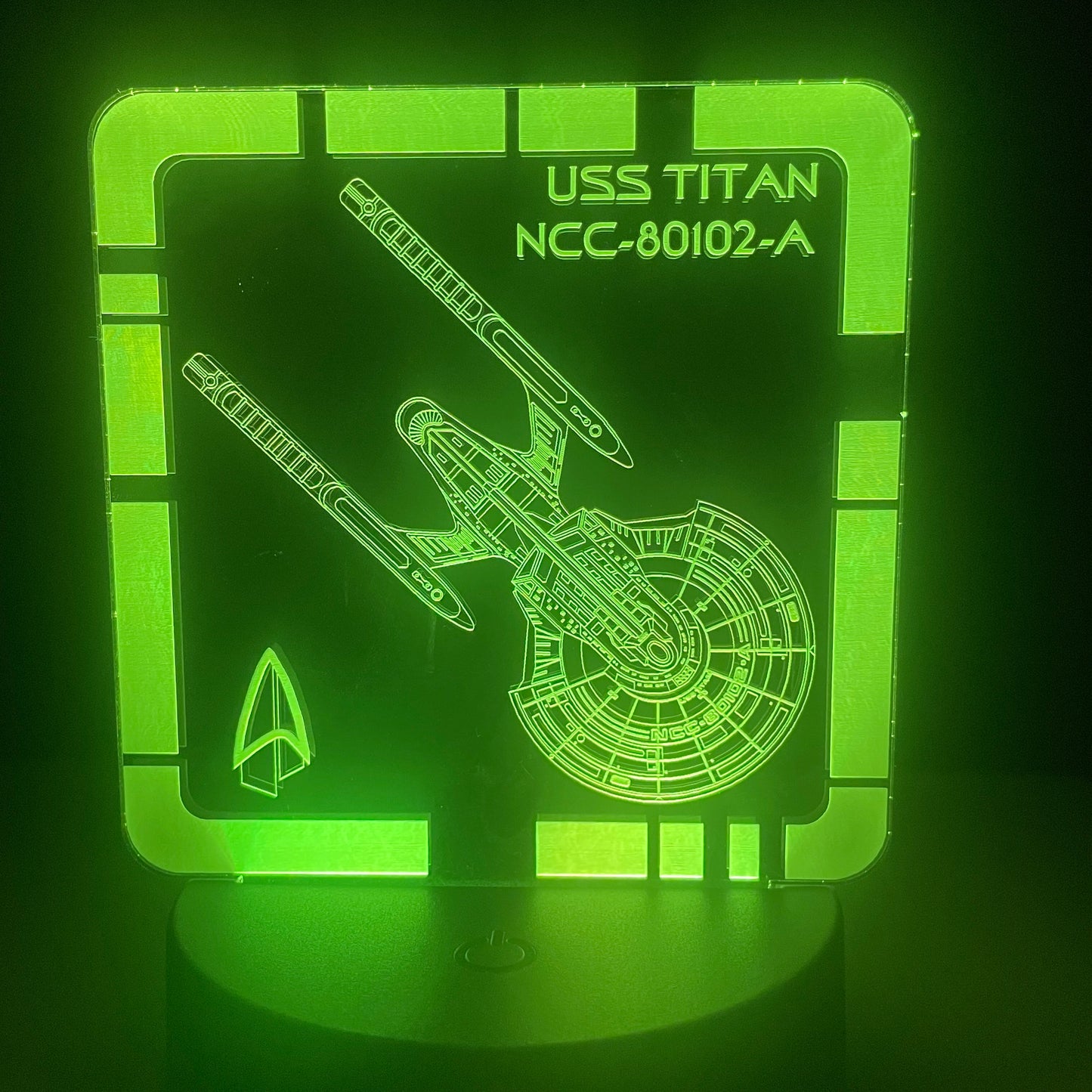 USS Titan-A - Plaque LED