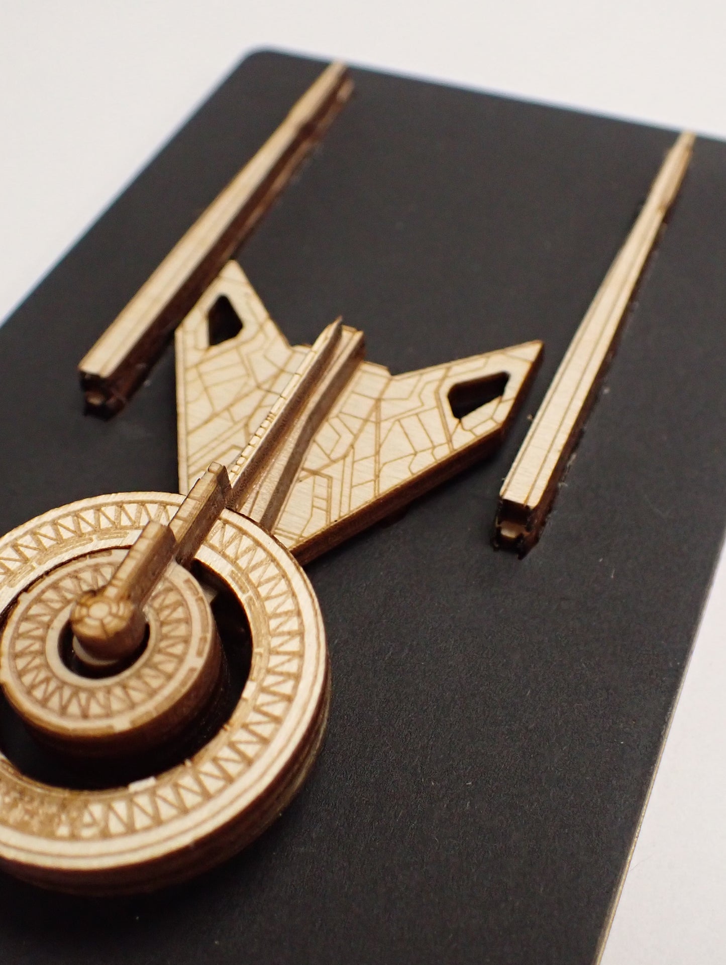 USS Discovery-A - Wood Mini Plaque