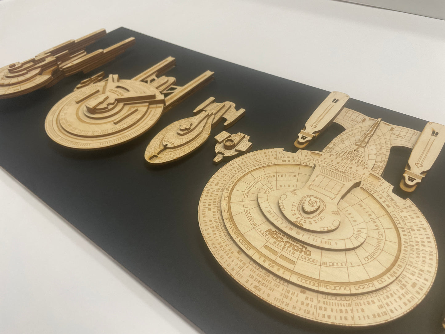 Hero Starship Model - New Trek