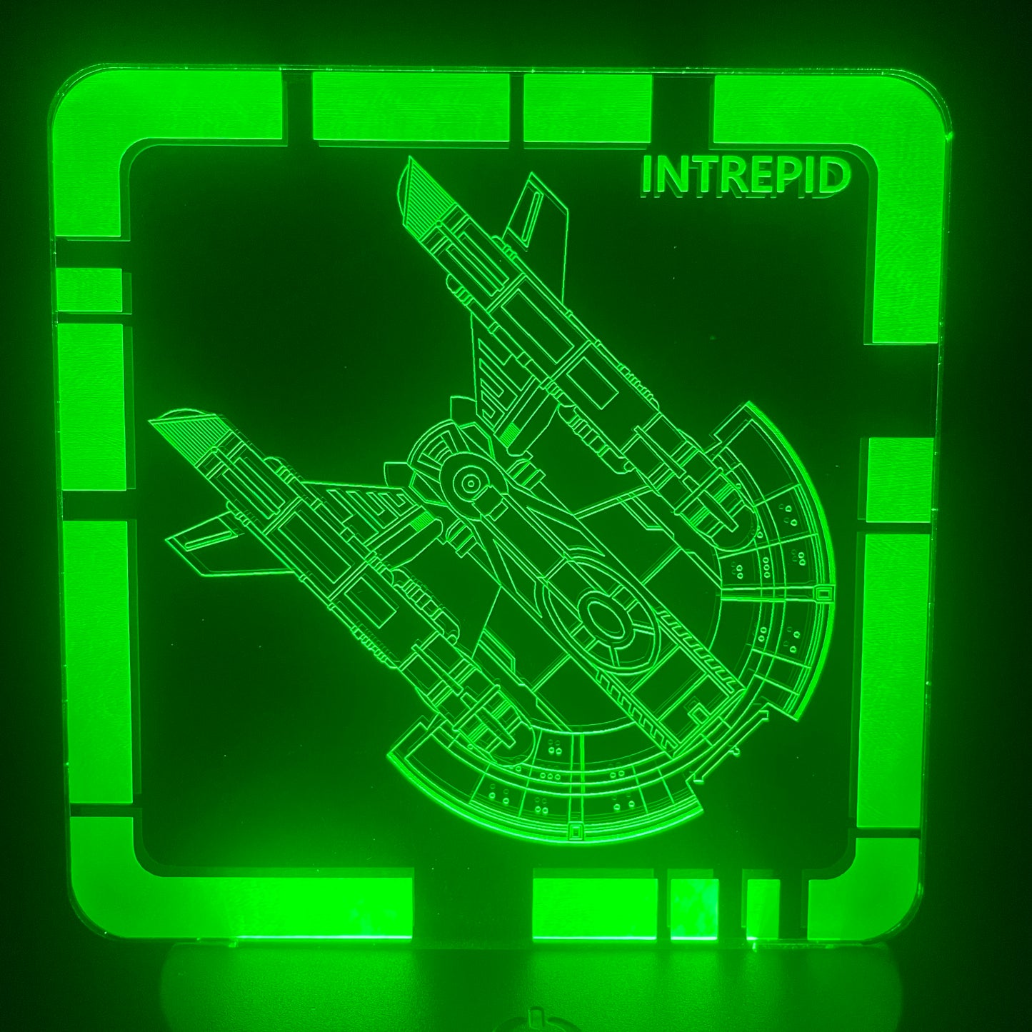 NX Intrepid Class  - Plaque LED