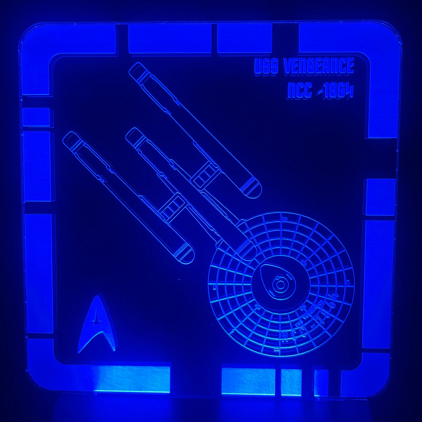 Constitution Dreadnaught Class  - Plaque LED
