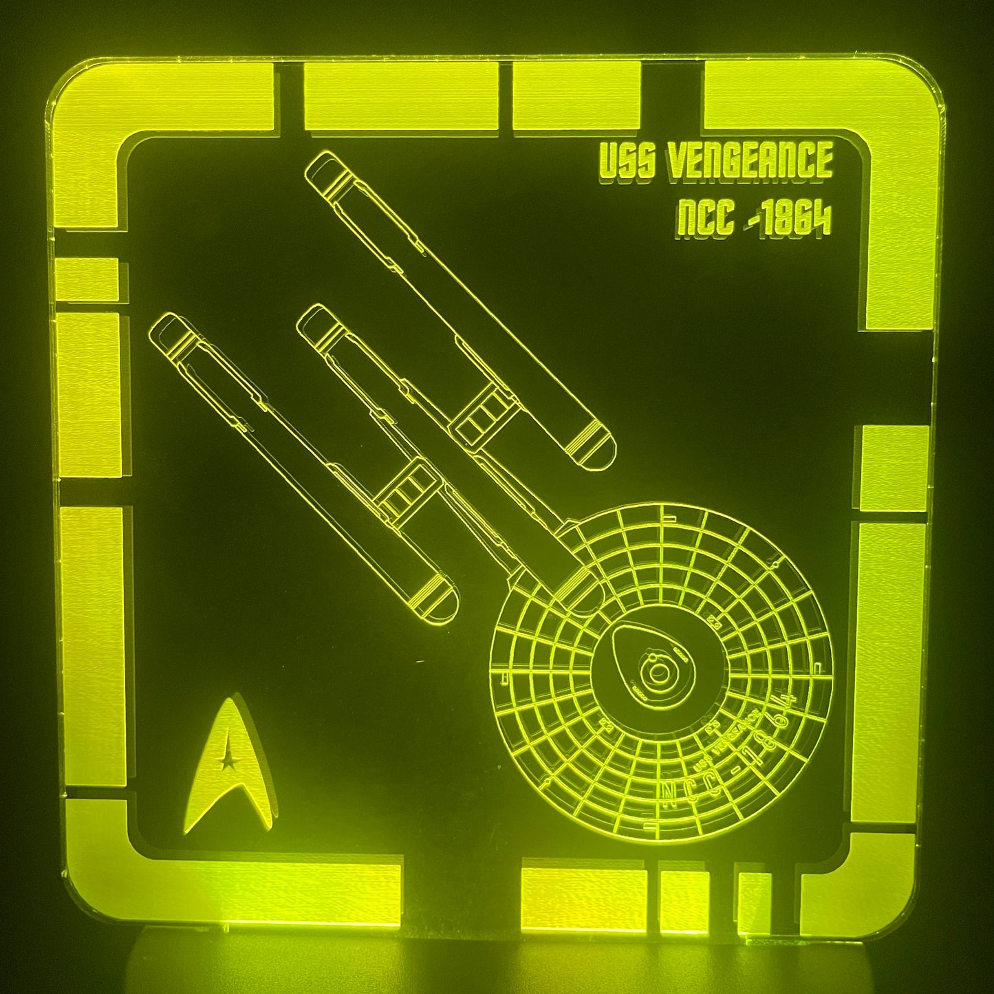Constitution Dreadnaught Class  - Plaque LED