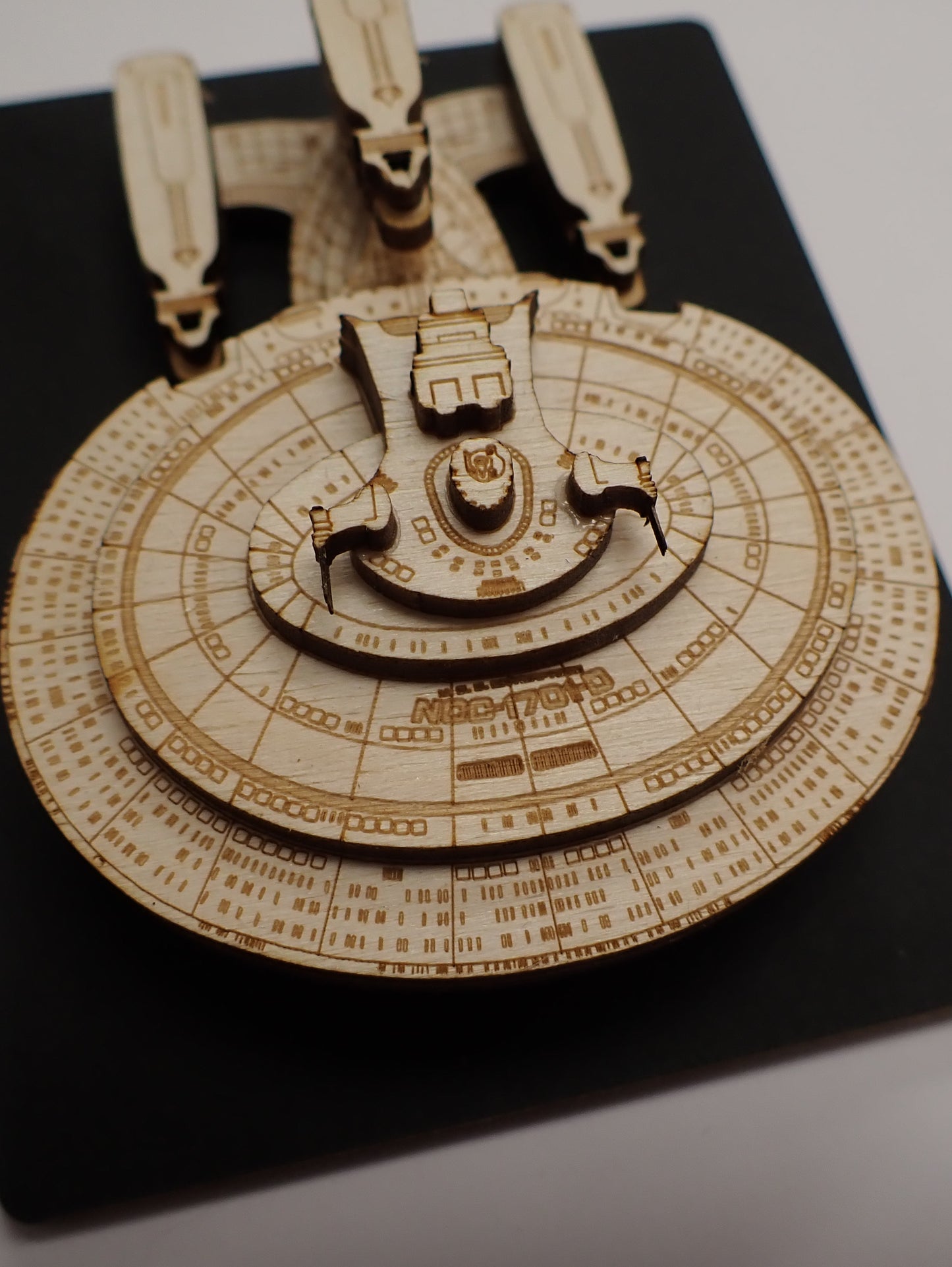 Galaxy Dreadnaught Class - Wood Mini Plaque