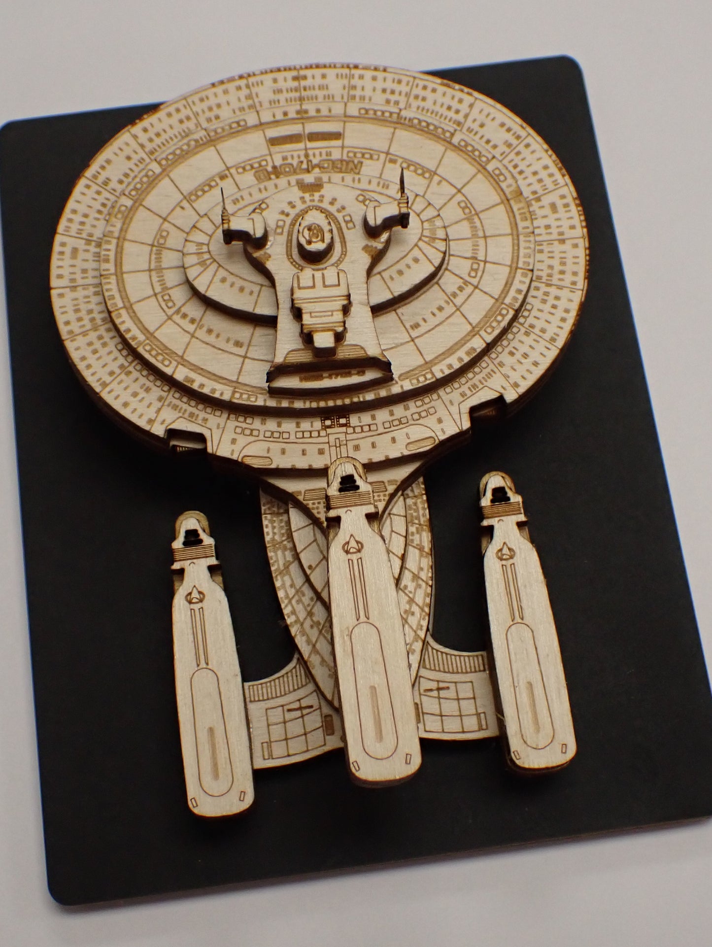Galaxy Dreadnaught Class - Wood Mini Plaque