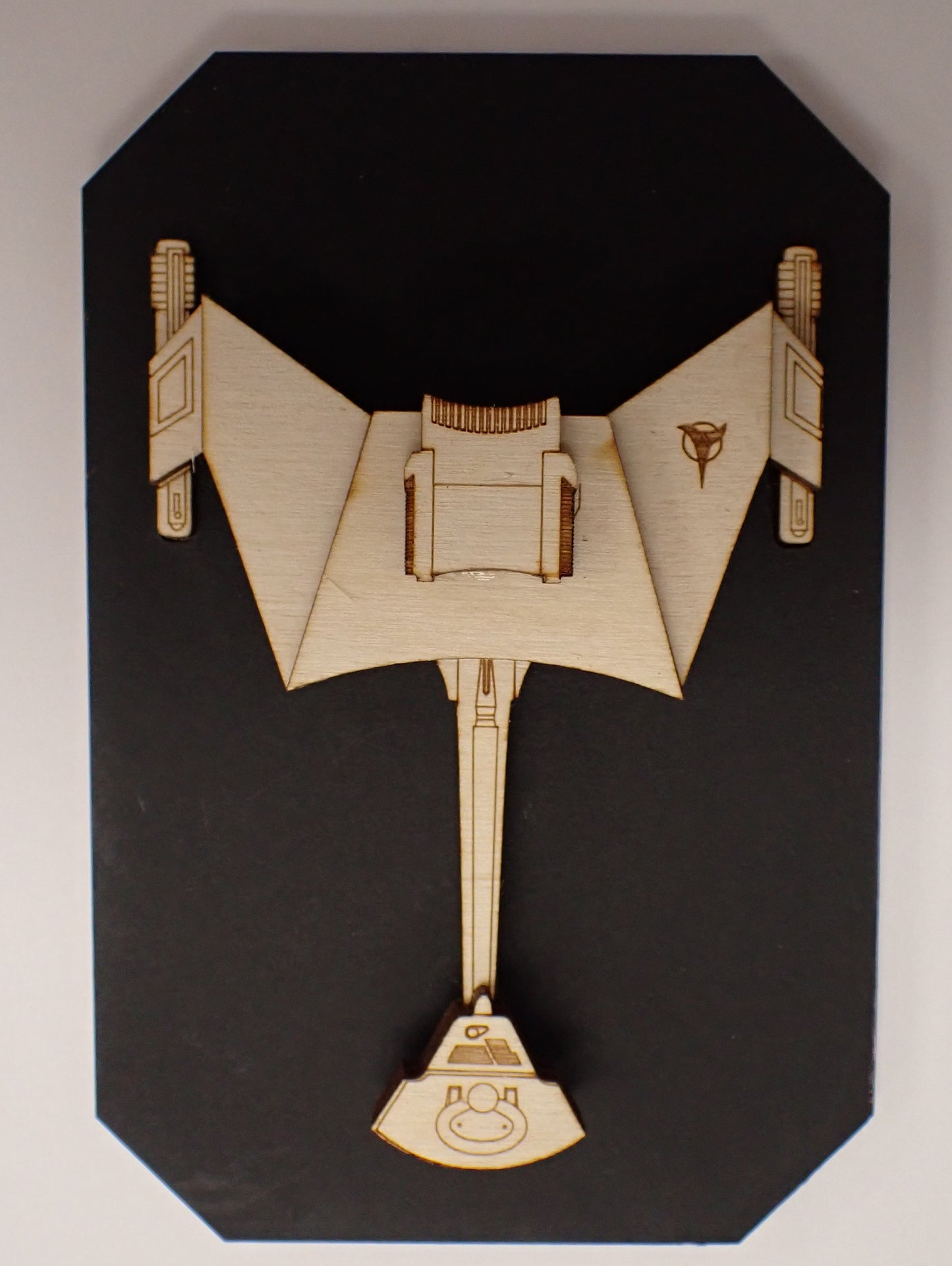 Klingon D-7 Battlecruiser - Wood Mini Plaque