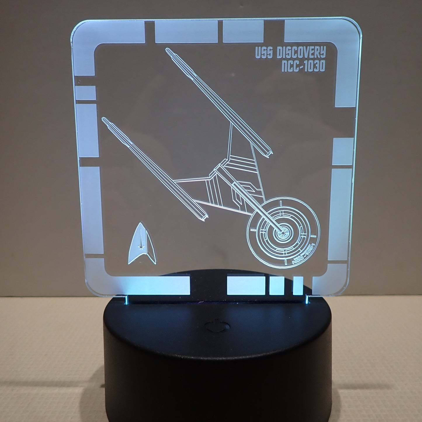USS Discovery  - Plaque LED